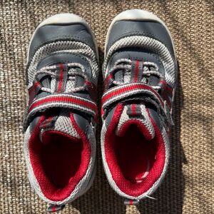 Stride Rite SRT Jasper Sneaker Toddler Size 8.5